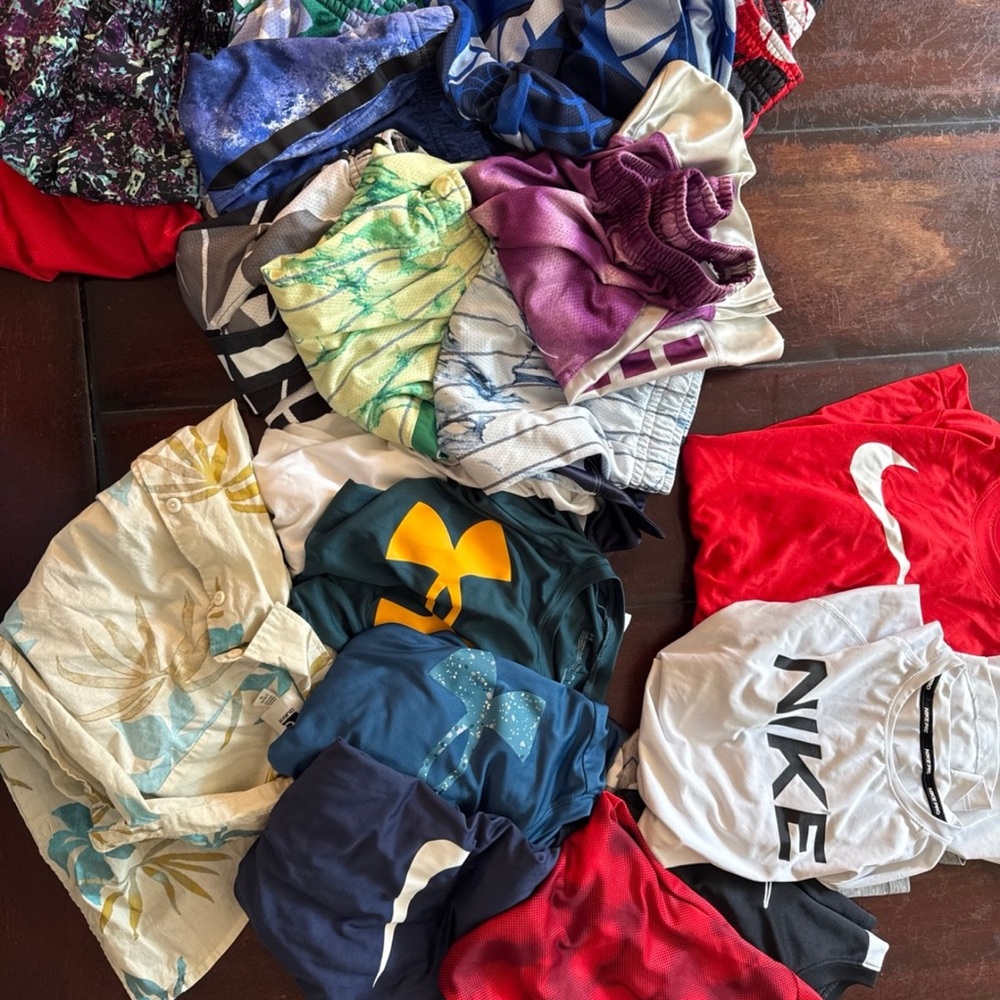 Bundle boy clothes. Great for back to school.